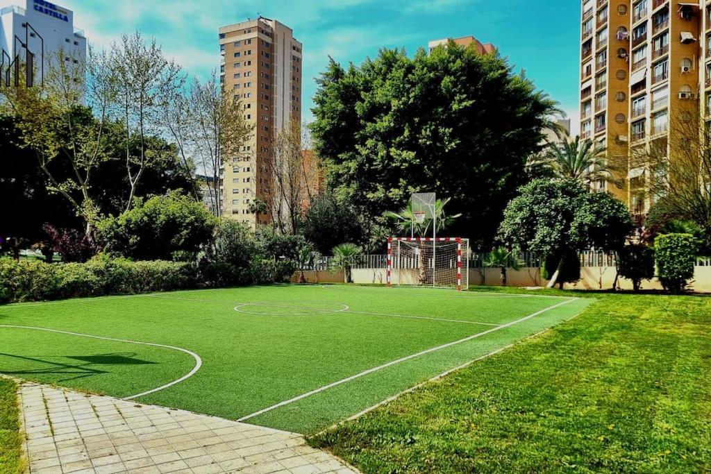 Terraza Chill Out! Torres D' Oboe Apartment Benidorm Ngoại thất bức ảnh